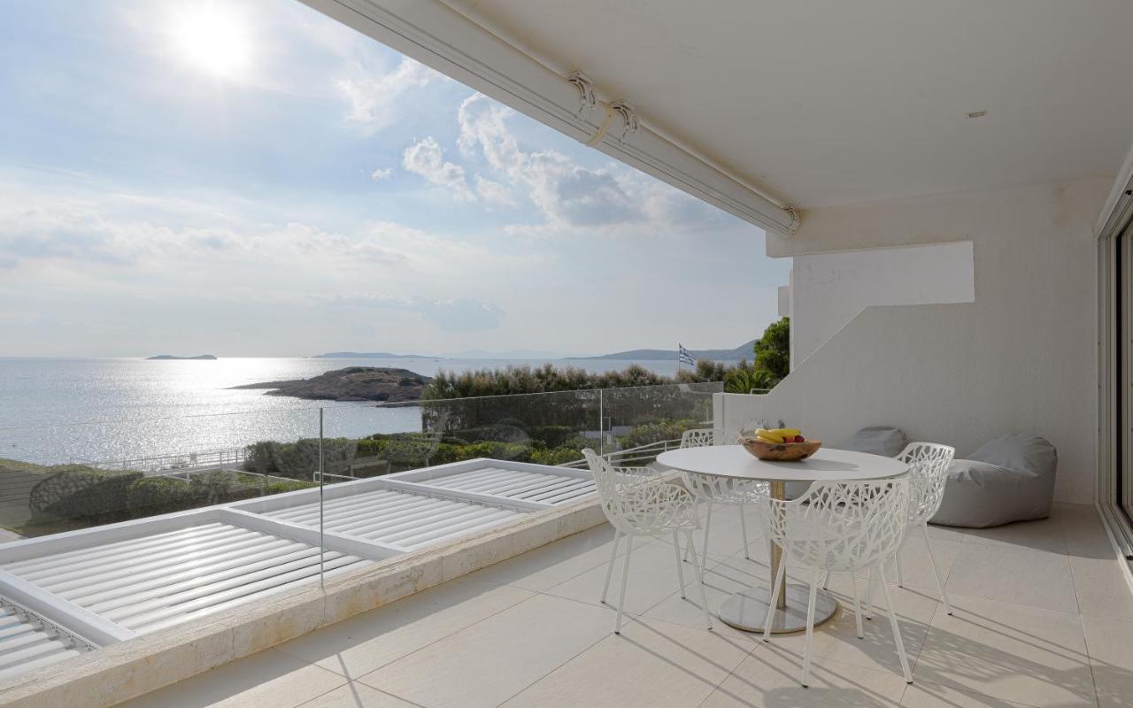 Luxurious Beachfront Villa Maira Agia Marina  Exterior foto